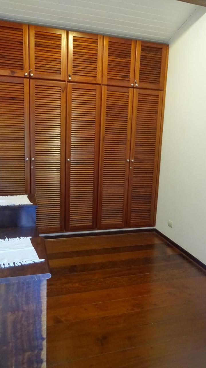 Casa Pereque 100 Metros Da Praia Ilhabela Esterno foto